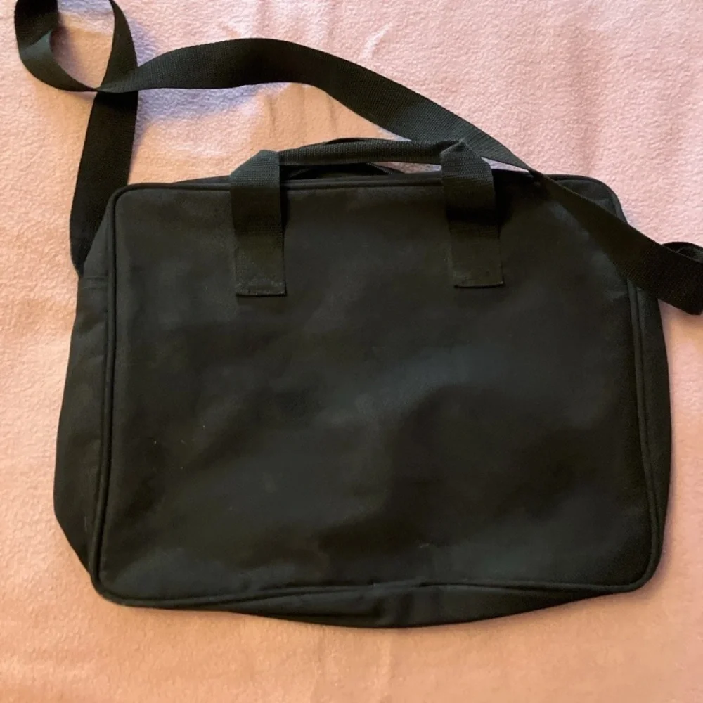 Leeds Messenger bag 1999 Portland Trails Oregon excellent condition